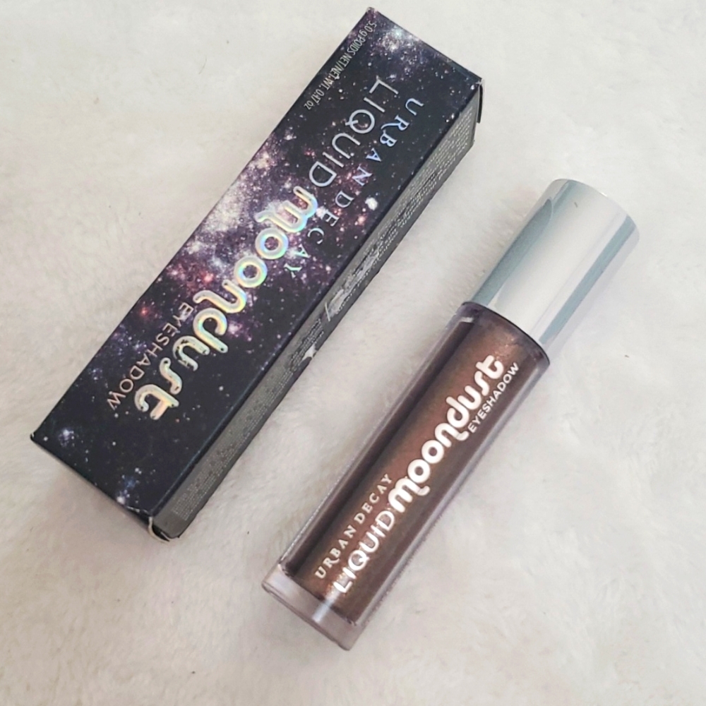 NIB Urban Decay Liquid Moondust Eyeshadow in Spacetime
